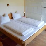 Safronhof Bed and breakfast