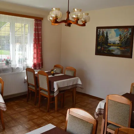 Safronhof Oda ve Kahvaltı 3*