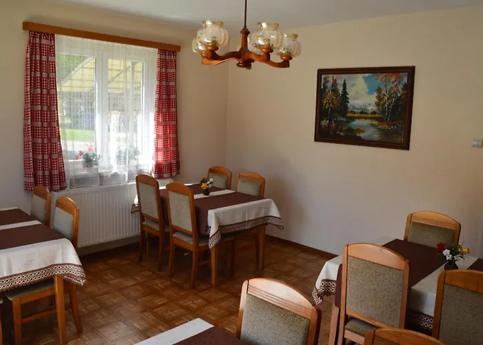 Safronhof Nocleg ze śniadaniem 3*